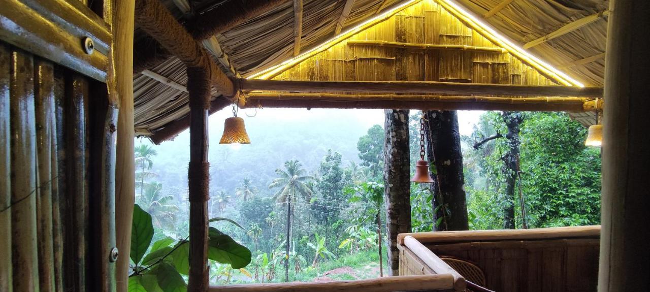 Fab - Bamboo Hut With Open Shower Munnar Exterior foto