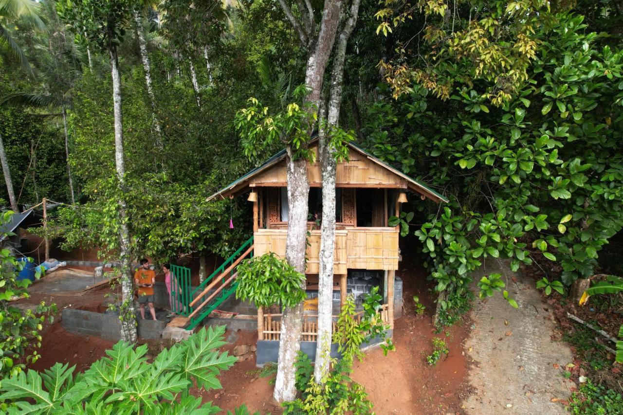 Fab - Bamboo Hut With Open Shower Munnar Exterior foto