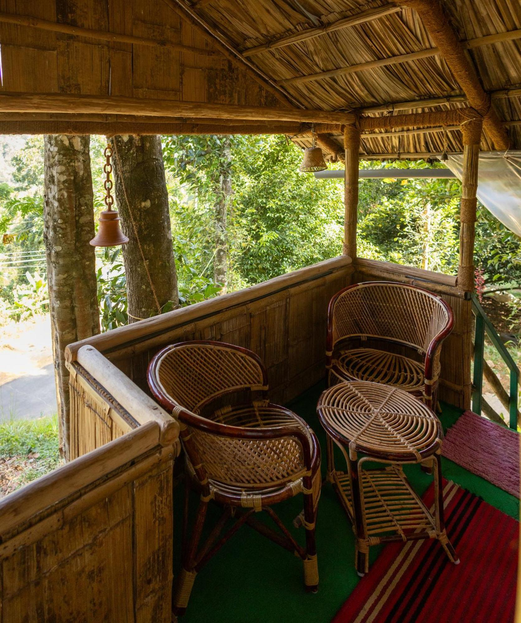 Fab - Bamboo Hut With Open Shower Munnar Exterior foto